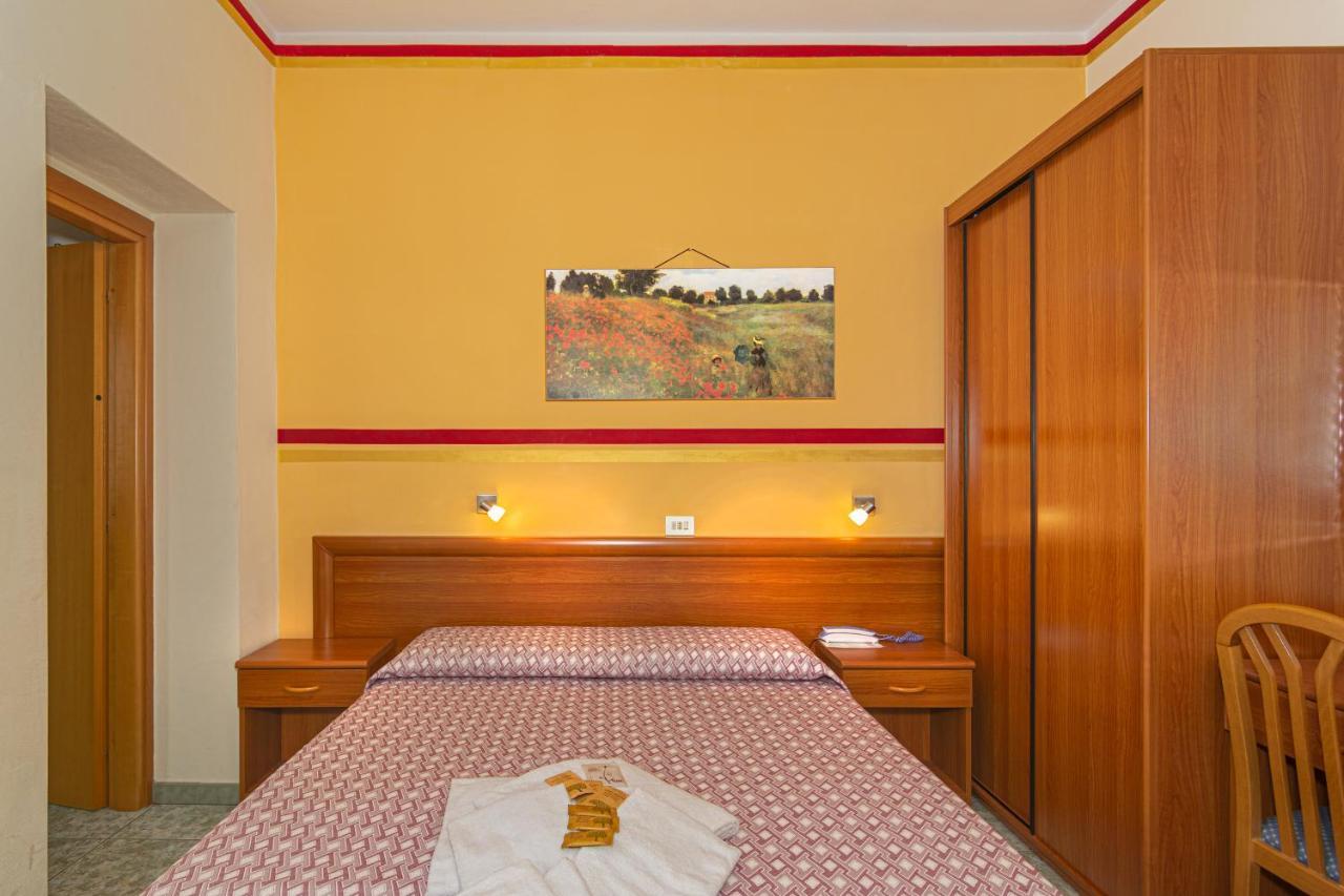 Hotel Dolly Viareggio Exteriér fotografie