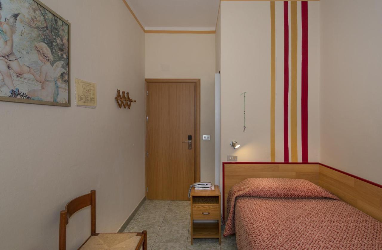 Hotel Dolly Viareggio Exteriér fotografie