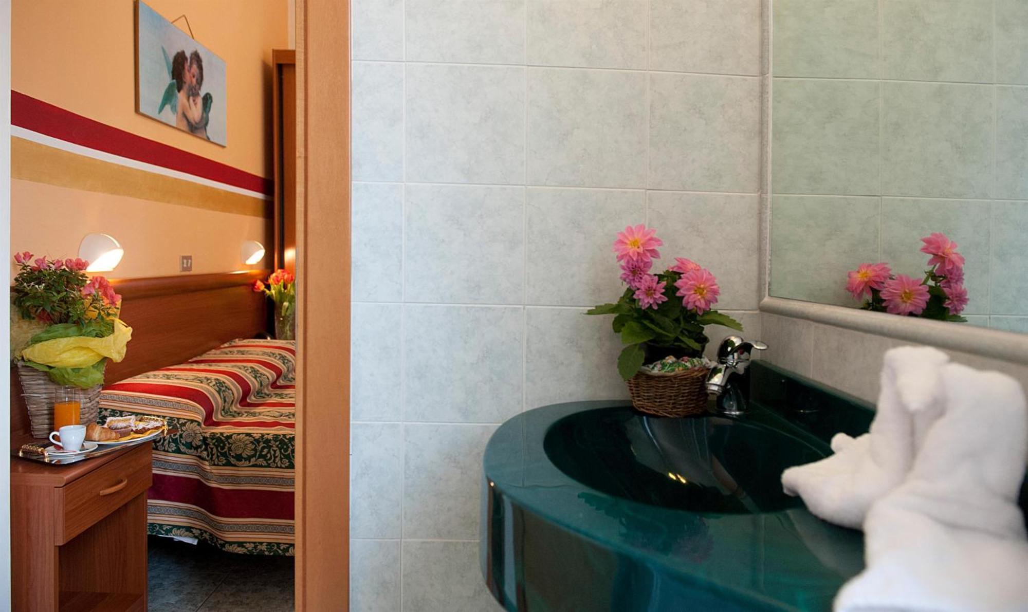 Hotel Dolly Viareggio Pokoj fotografie