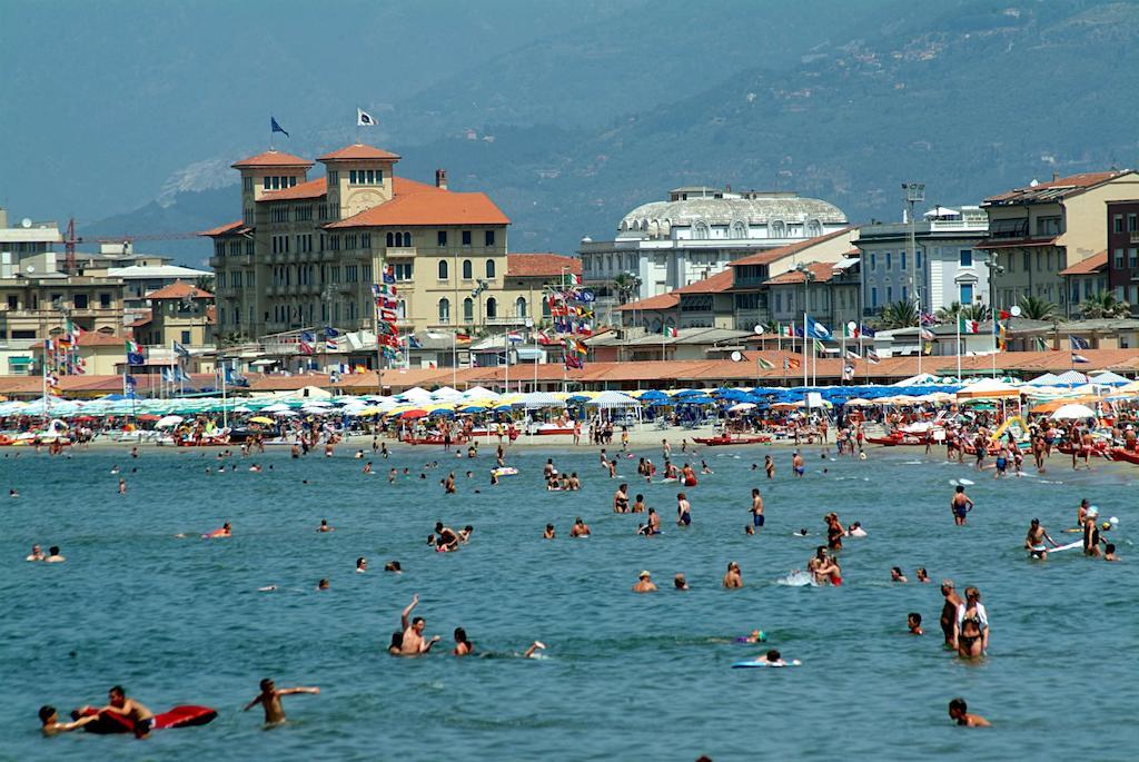 Hotel Dolly Viareggio Exteriér fotografie