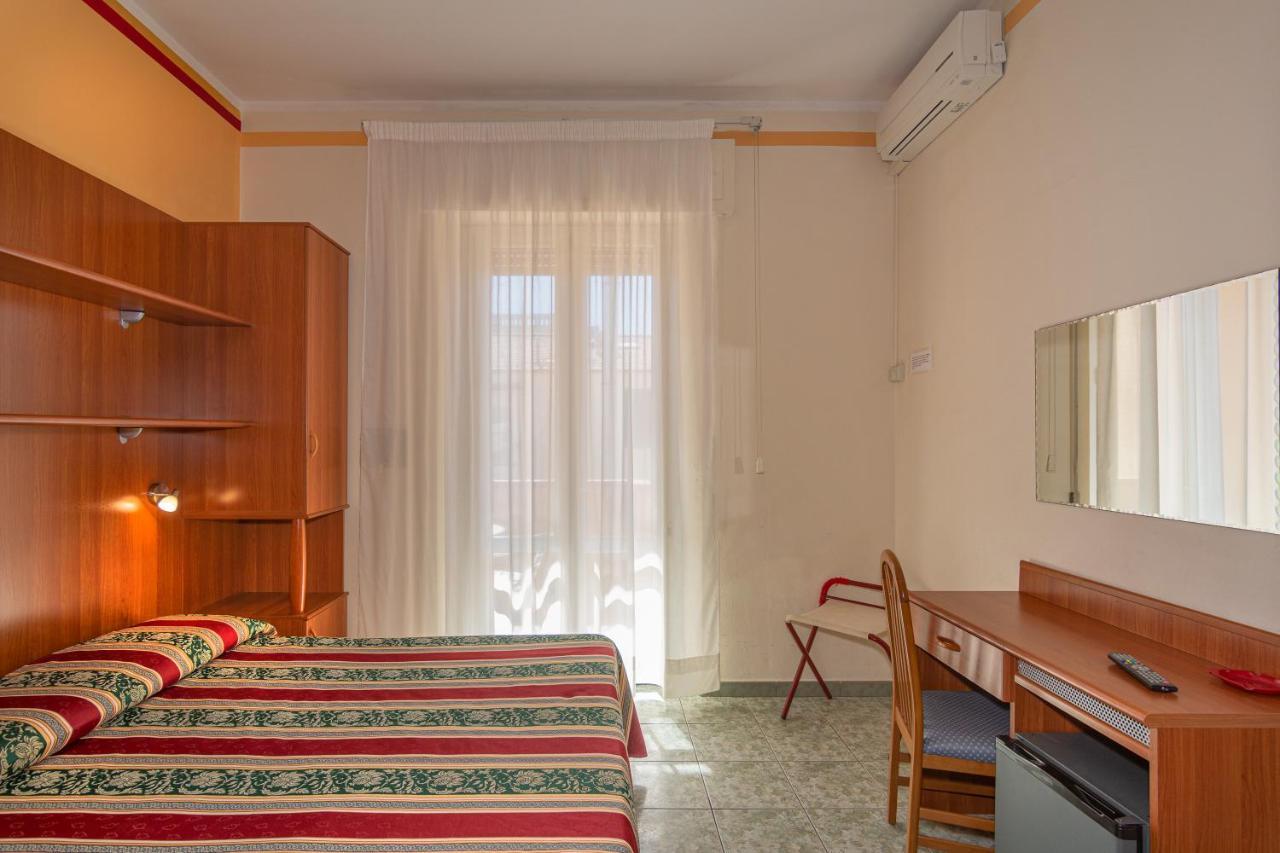 Hotel Dolly Viareggio Exteriér fotografie